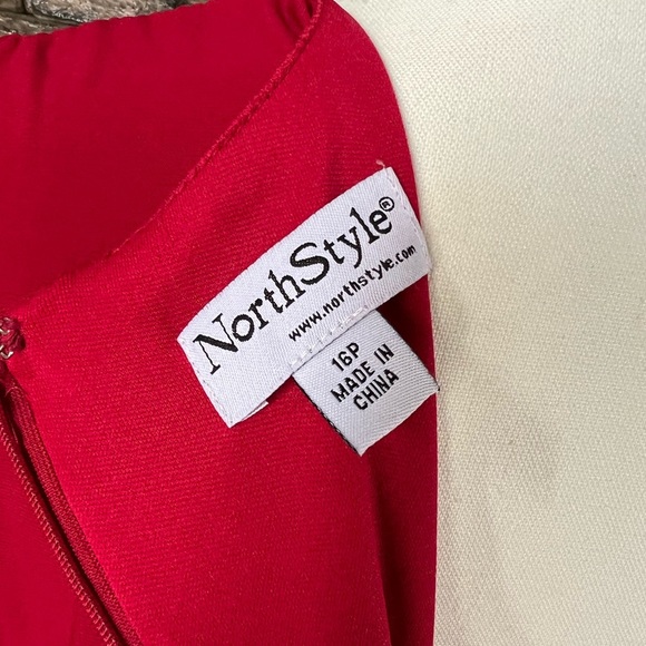 NorthStyle Red Wrap Midi Dress with Pleated V-Neck - Picture 8 of 9